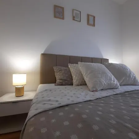 Lux Natural Apartment